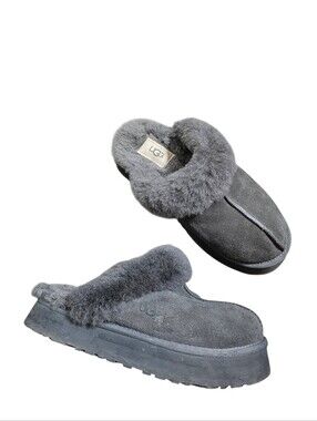 UGG Gray Shearling Slide Platform Slippers Shoes Size 9